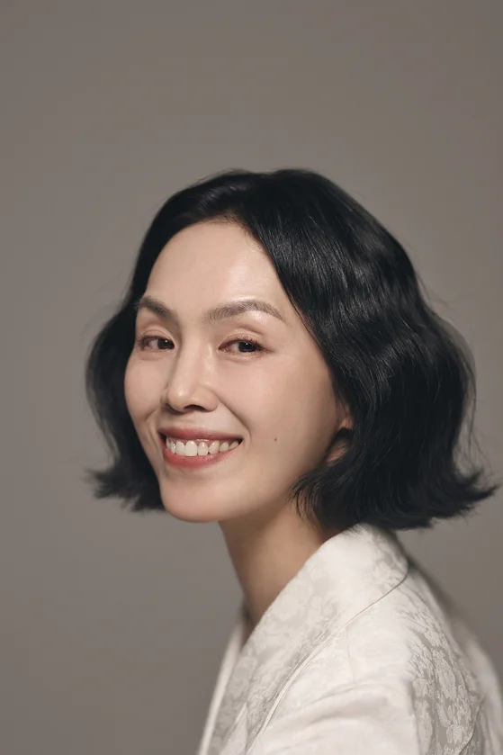park ji ah-1-093024