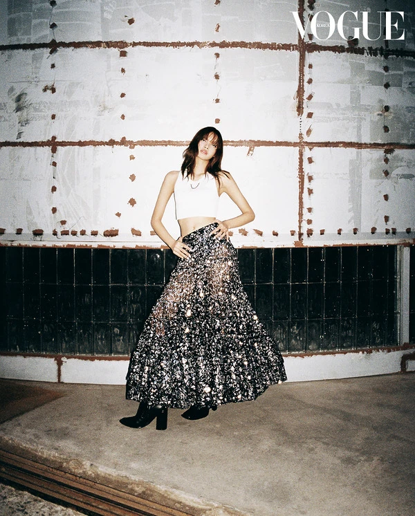 lisa blackpink vogue-11-091824