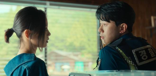 The Frog Jo Eun-sol plays Officer Kim Seon-tae-1594 The Frog Jo Eun-sol plays Officer Kim Seon-tae