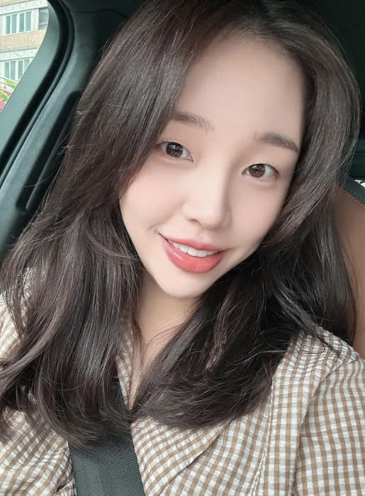 Baek A-yeon-2-130924