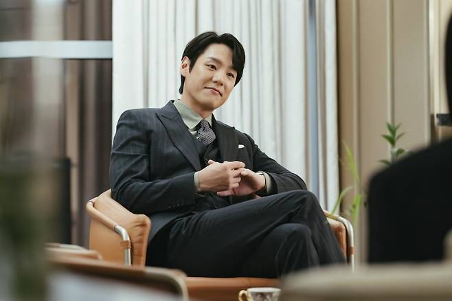 Ji Seung-hyun and Kwak Shi-yang
