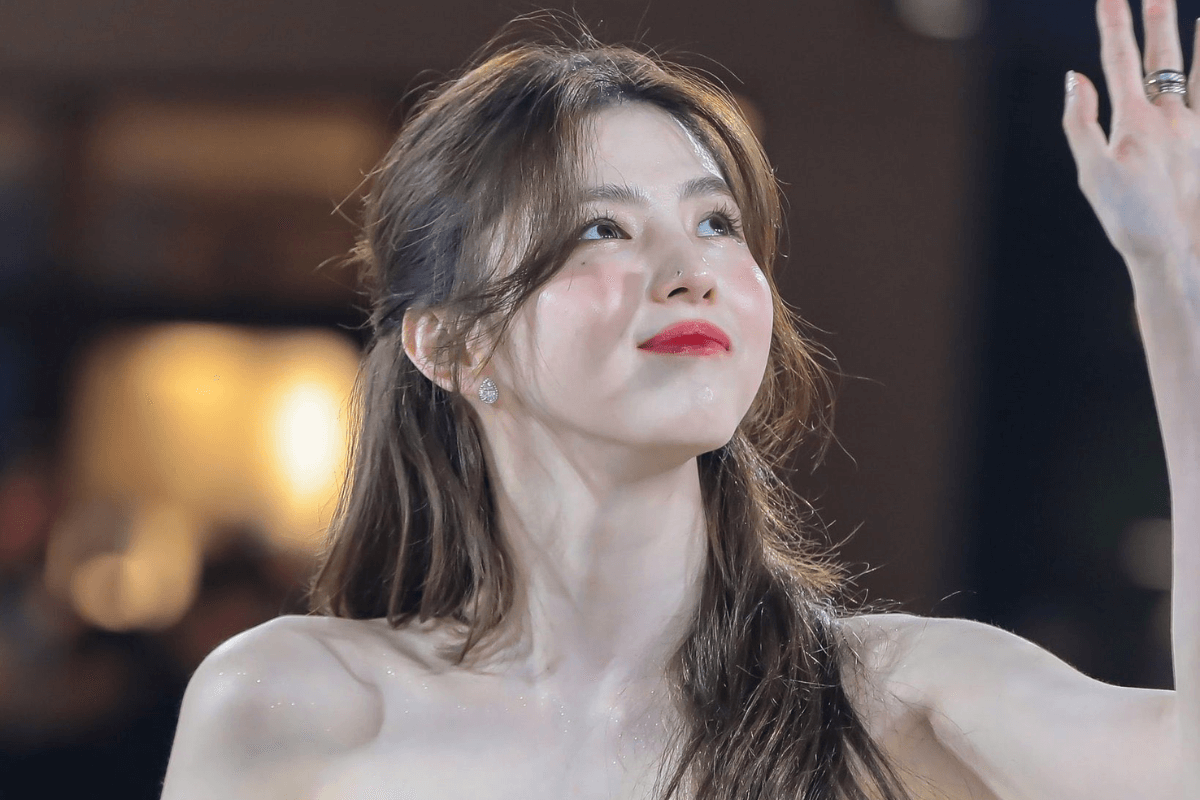 han so hee thumbnail