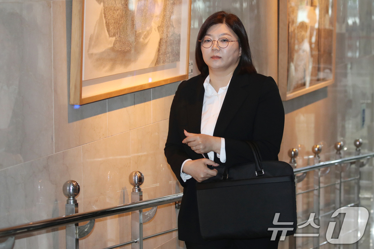 ador ceo kim yu young thumbnail