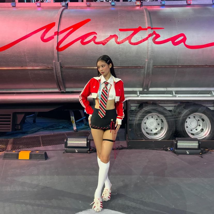 jennie-blackpink-2-191024