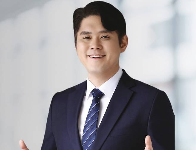 Go Sang-rok from Law Firm Pill