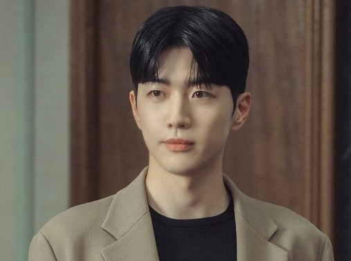 kang hoon