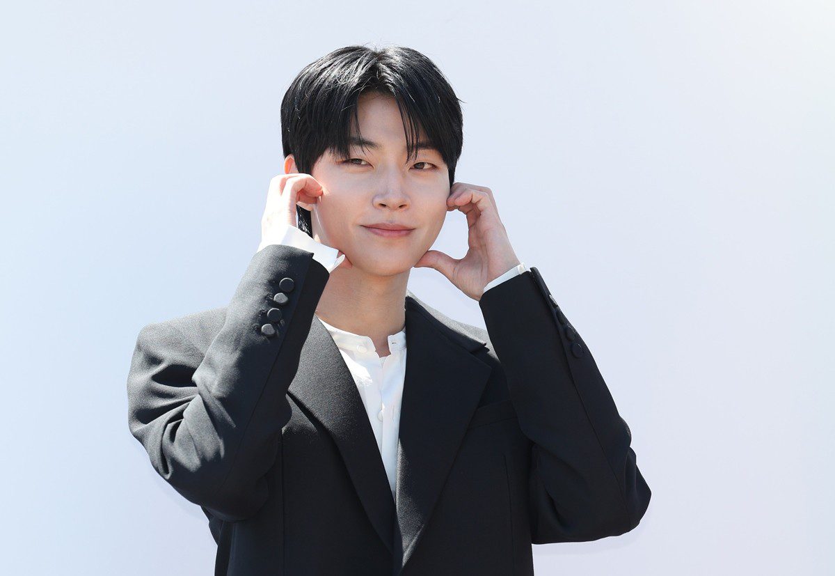 hwang in yeop