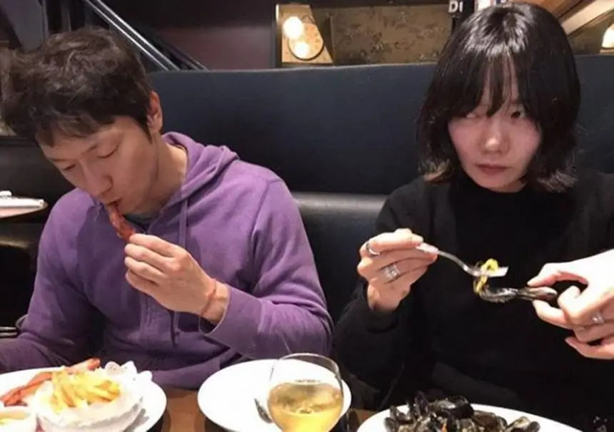 Bae Doo Na-Son Seok Koo