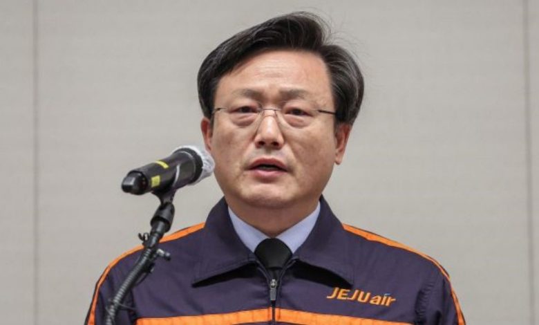Jeju Air CEO Apologizes