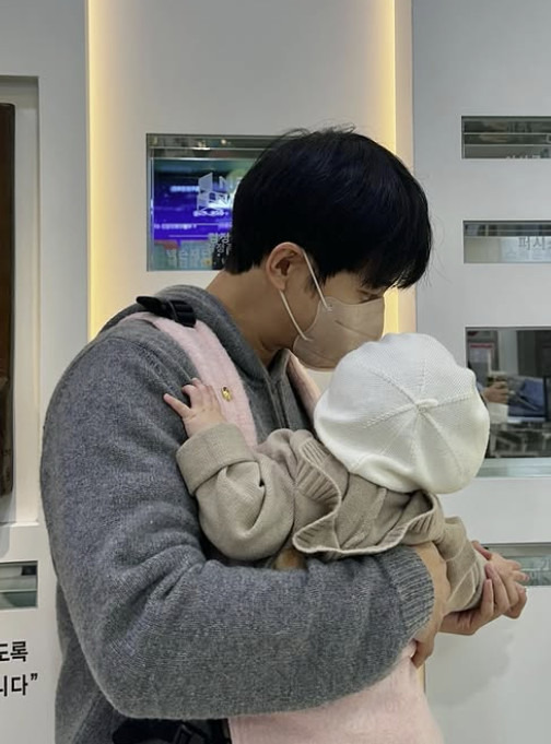 lee seung gi-daughter