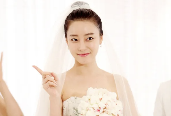 Go Woo-ri