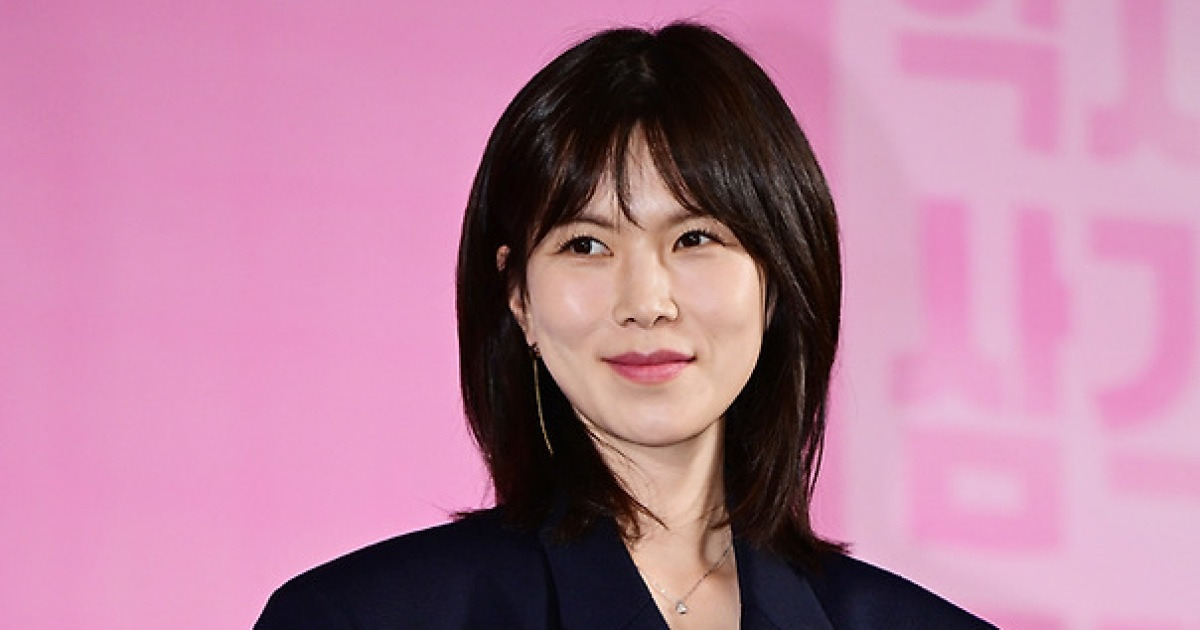 gong min jung thumbnail