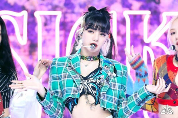 blackpink lisa