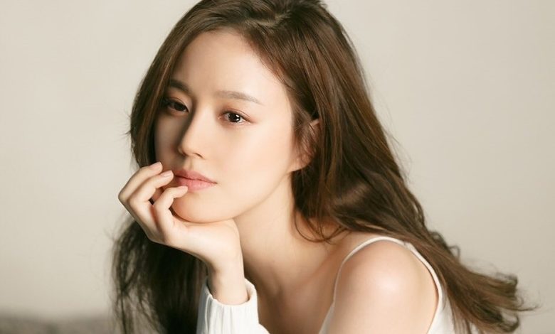 moon chae won thumnail