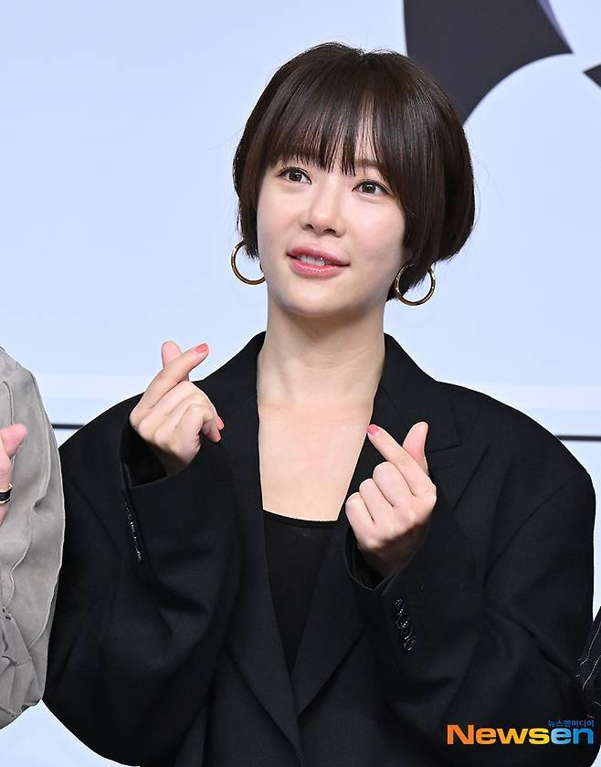 hwang jung eum