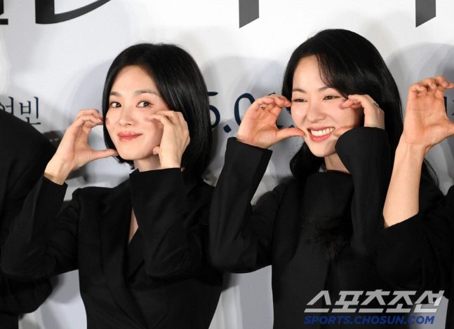 Song Hye-kyo Jeon Yeo-bin