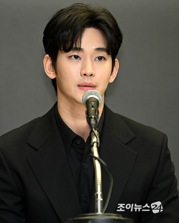 Kim Soo-hyun Accuses Late Kim Sae-ron's Family of Fabricated Evidence 3