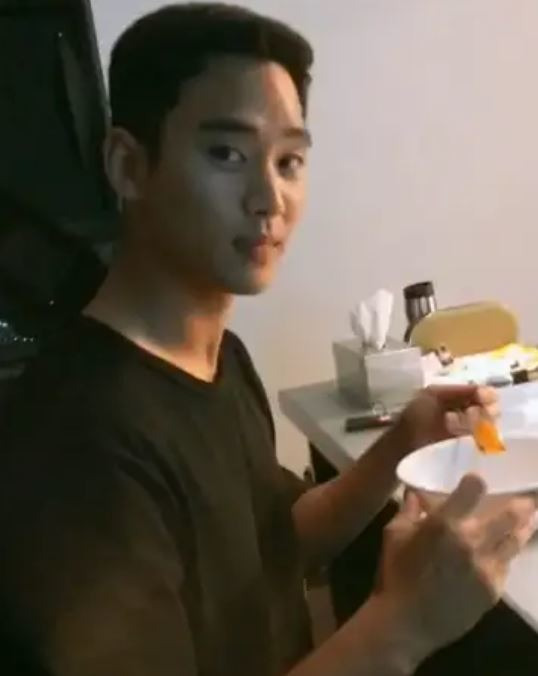 Garo Sero Drops New Claim Ahead of Kim Soo-hyun