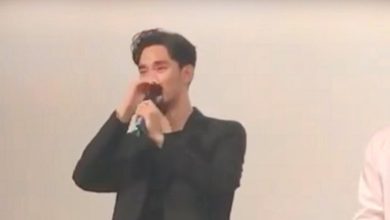 Kim Soo Hyun's Agency Clarifies Reason For Actor's Tears At VIP Screening Of Film "Real"