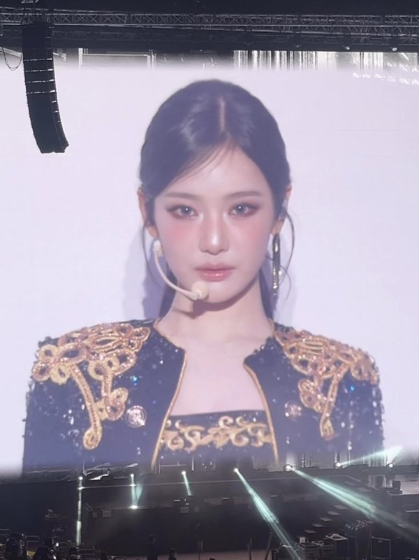 aespa Ningning Stuns with Breathtaking Visuals