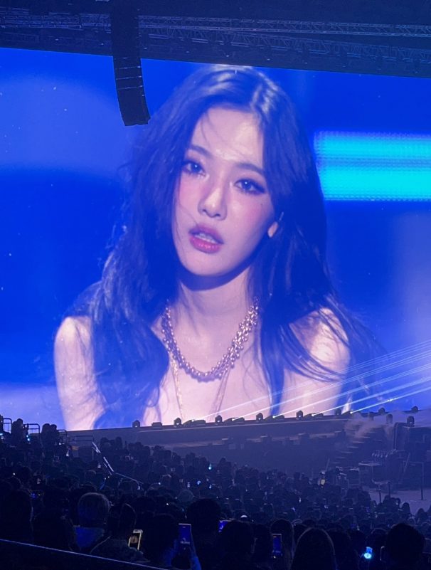 aespa Ningning Stuns with Breathtaking Visuals