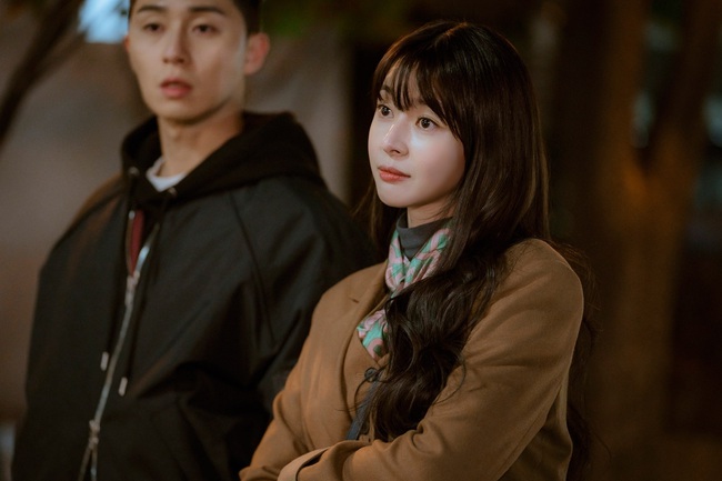 Kwon Nara Faces Career Stumble 2 Times due to Kim Soo-hyun