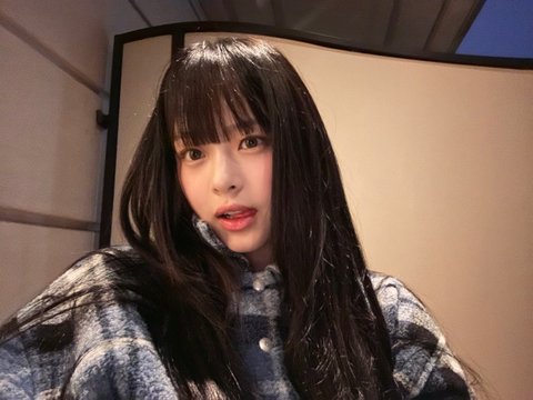 ILLIT’s Wonhee vs NewJeans’ Hanni Who’s Your Favorite Baby-Faced Idol 3