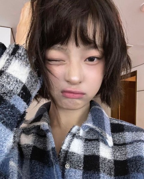 ILLIT’s Wonhee vs NewJeans’ Hanni Who’s Your Favorite Baby-Faced Idol 1