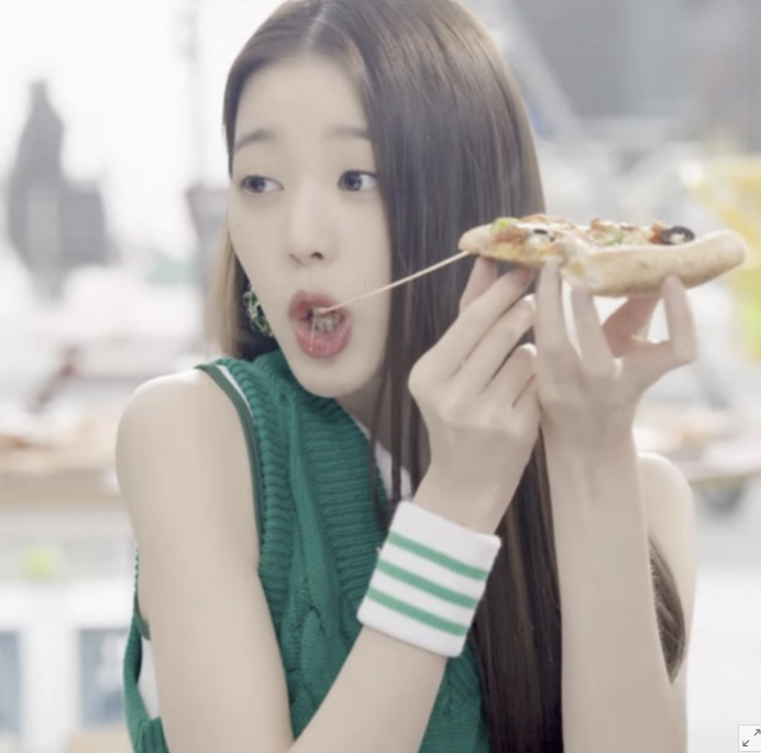 Jang Wonyoung’s Obsession with Looking Pretty Could Hold Her Back as an Actress