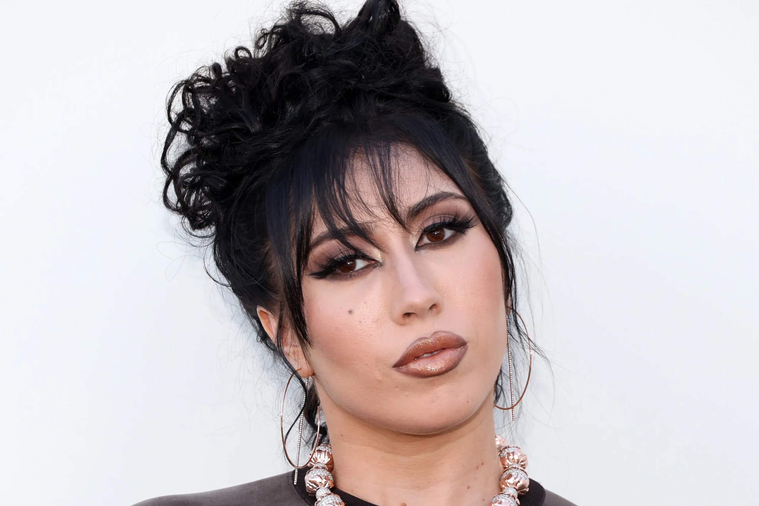 kali uchis profile 4