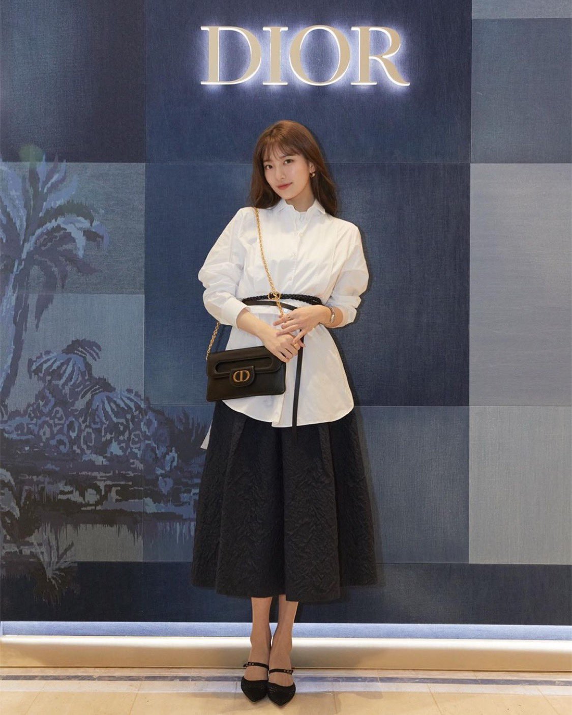miss-a-suzy-dior