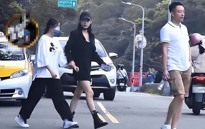 Rare Photos of Barbie Hsu’s Daughter Go Viral 6