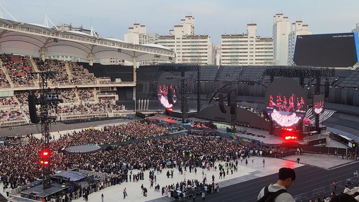TWICE Coldplay concert
