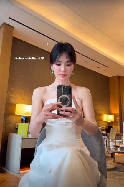 Song Hye-kyo Fixes Former Shoulder and Stuns at 40