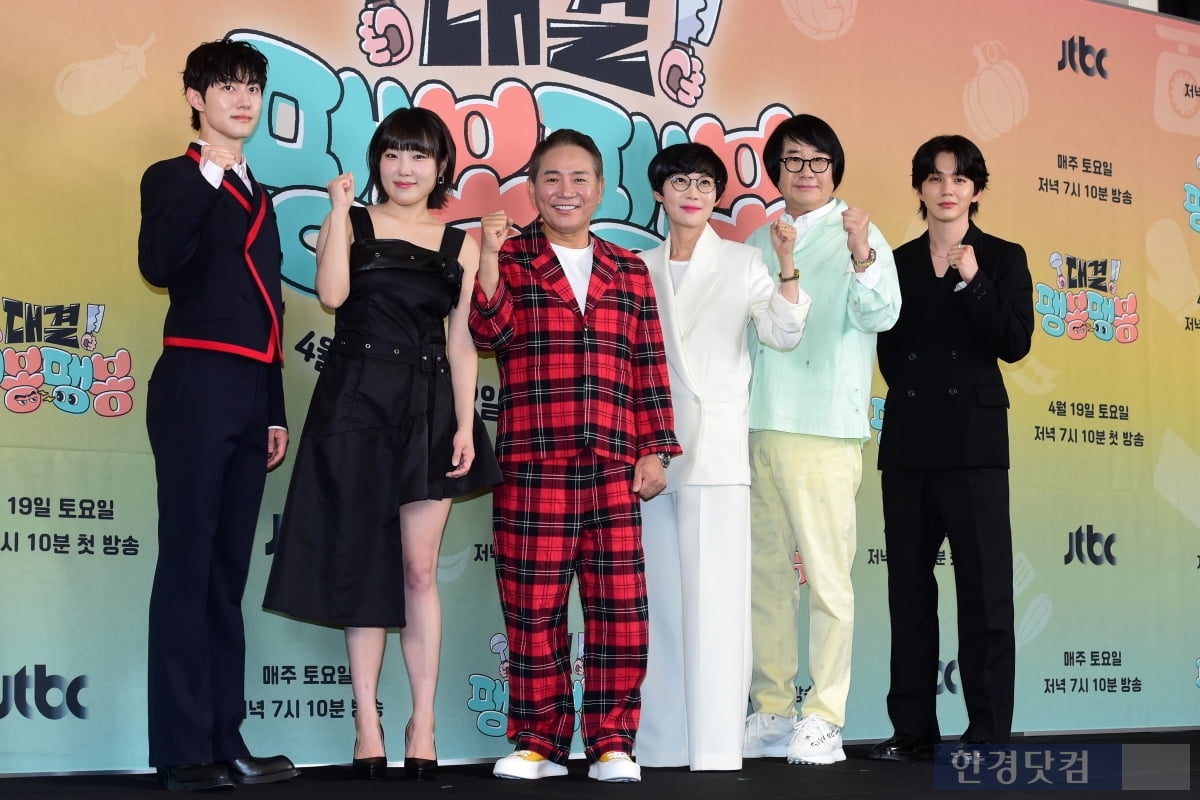 Yoo Seung-ho Joins First-Ever Variety Show in 25 Years
