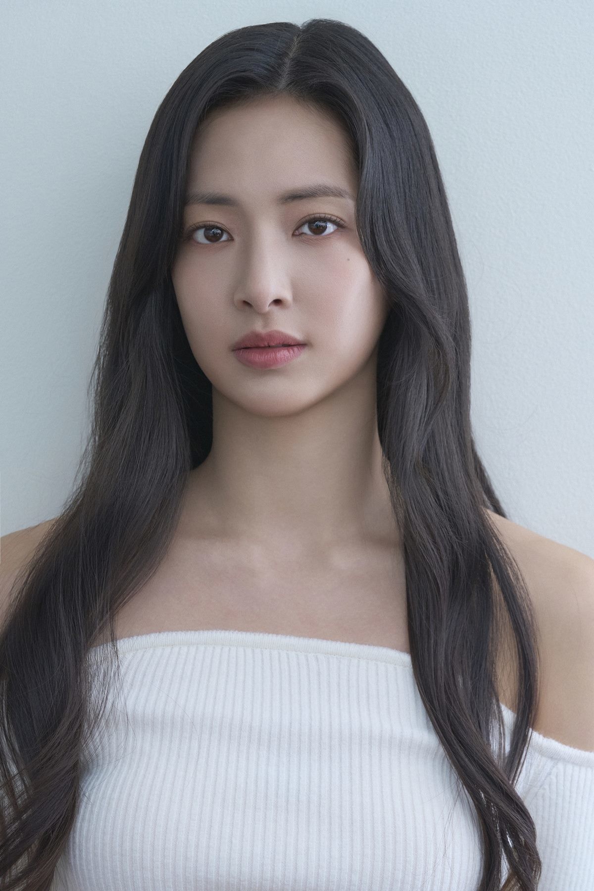 Former YG trainee & Single’s Inferno 4 Star Park Hae-rin Emerges as Breakout Star 1
