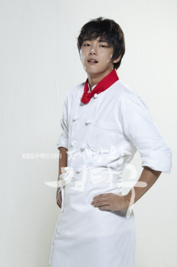 Korean Stars Who Still Look Like They’re in Their 20s 4