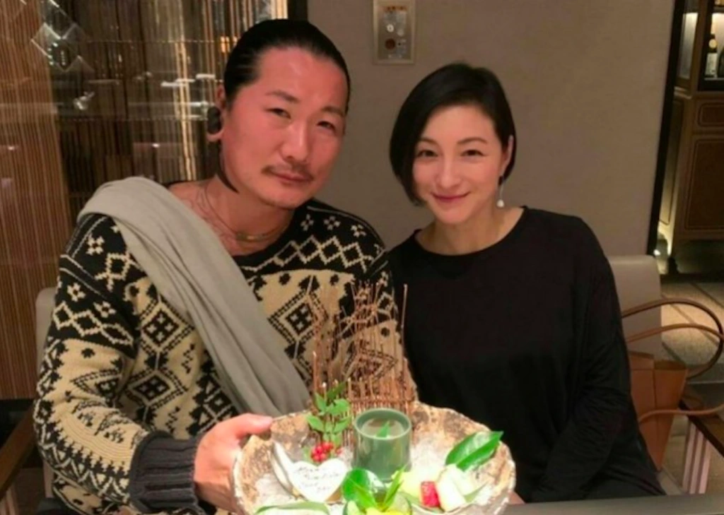 Ryoko Hirosue Jun Izutsu