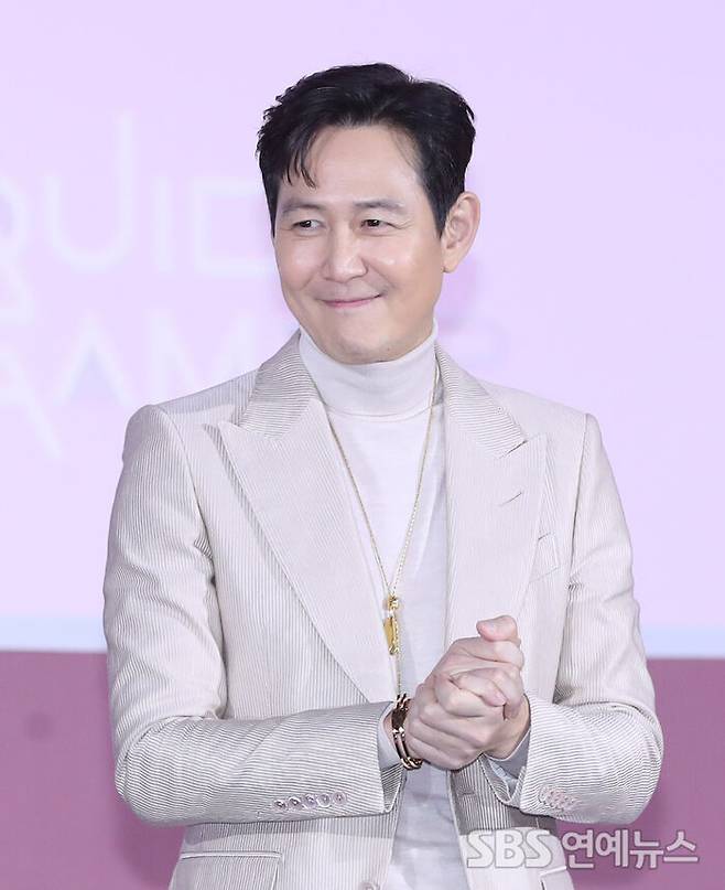 Lee Jung-jae Outlines Vision at KAIST Forum