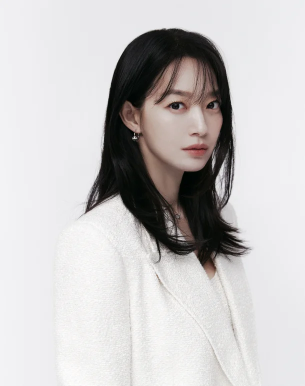 Shin Min-ah Opens Up About Craving Villain Roles