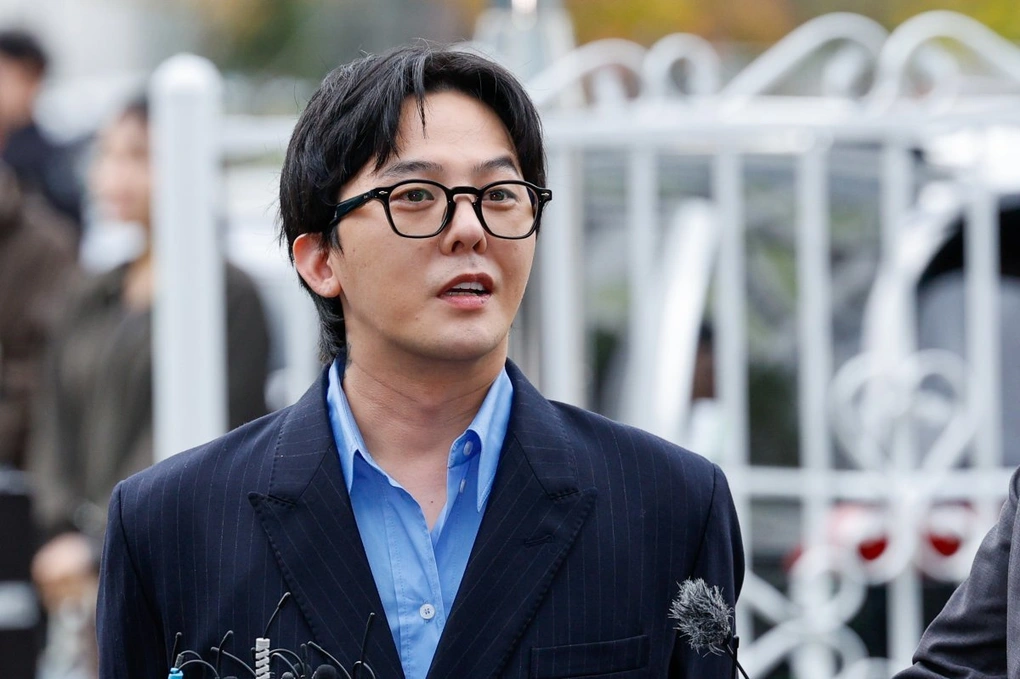 Kim Soo-hyun Compared to G-Dragon Lee Jin-wook and Park Yoochun 1