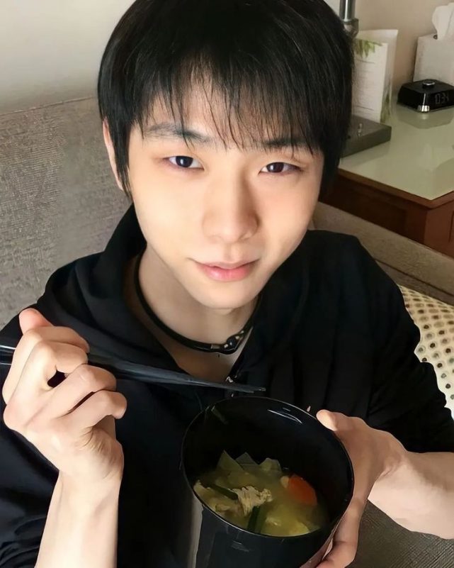 Yuzuru Hanyu predebut 55
