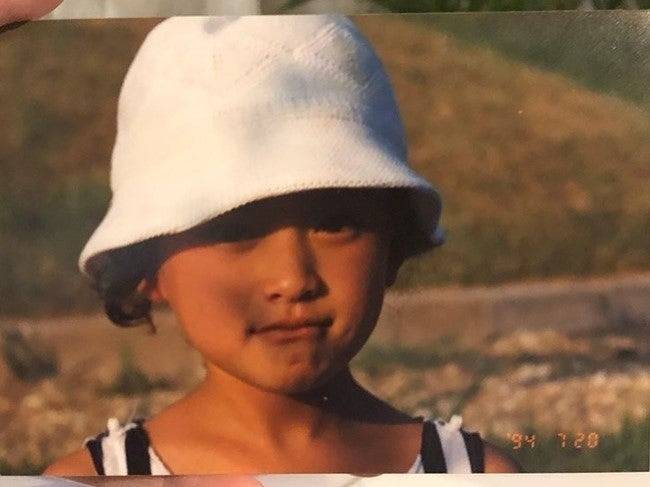 chun woo-hee acting journeychild-hat-portrait-summer.