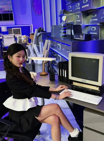 Jang Wonyoung campus fashion 5