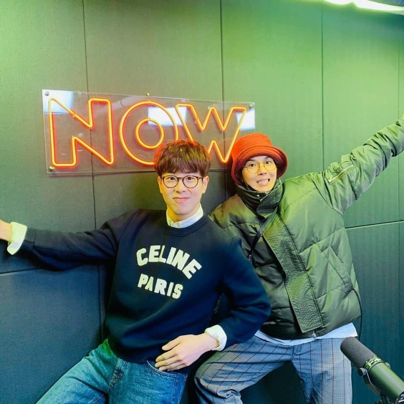 winner mino military service controversytwo-men-glasses-neon-sign.