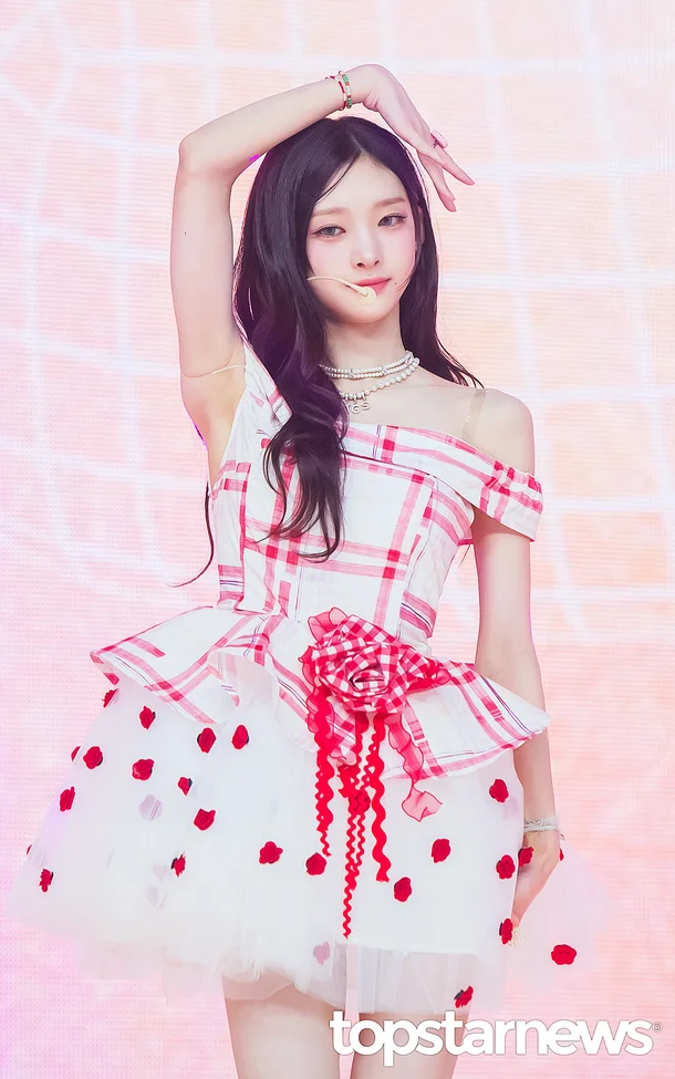 hitgs hyerin rei karina comparisonK-Pop-Dress-Plaid-Cute.