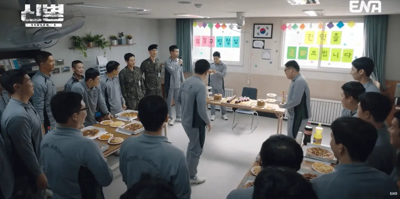 hospital playlist viewership surgemilitary-celebration-pizza-Korean_Army.