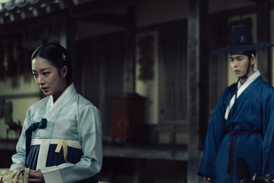 jo bo-ah dear hongrang interviewHanbok-Historical-Woman-Man.