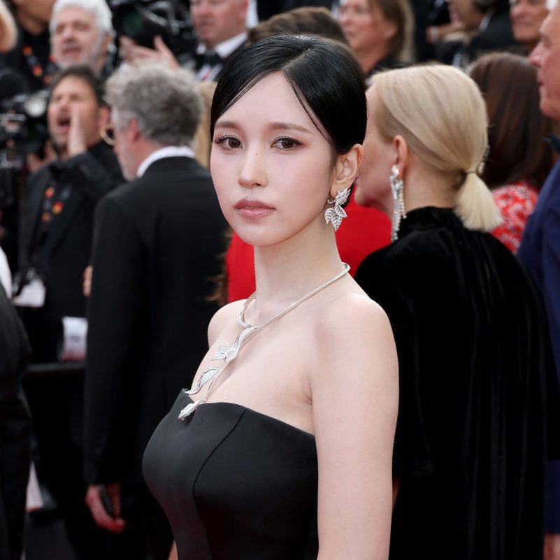 cannes-twice-mina-2025195-1