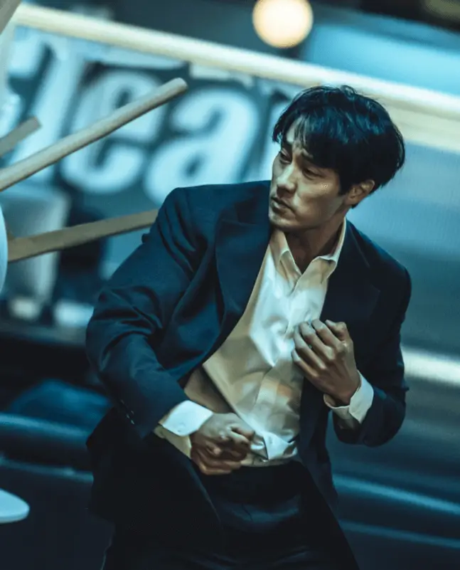 So Ji-sub action comeback Mercy for Noneman-suit-wounded-action.